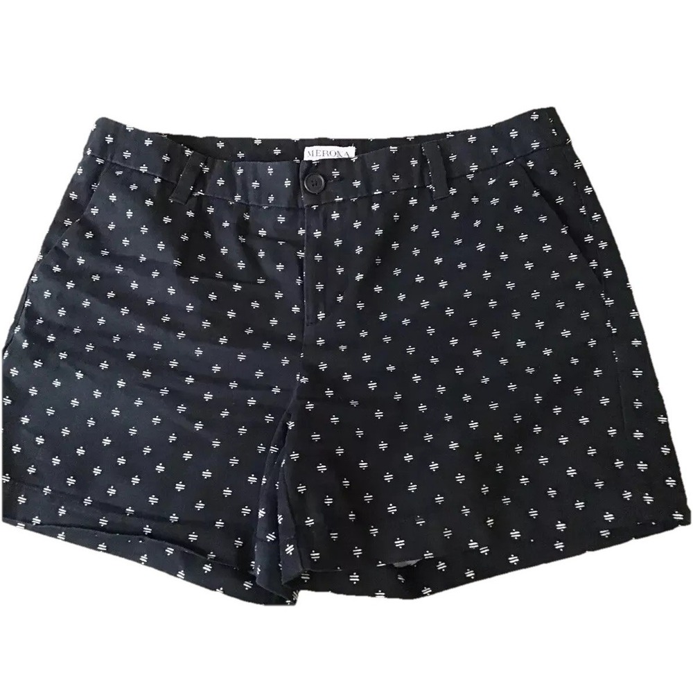 Women's Shorts 10 black With White print Inseam Is 5" Merona